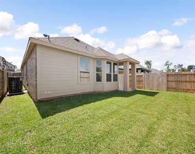 820 Sendero Trail - Photo Thumbnail 35