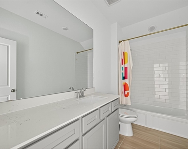 5607 Foggy Vine Court - Photo Thumbnail 31