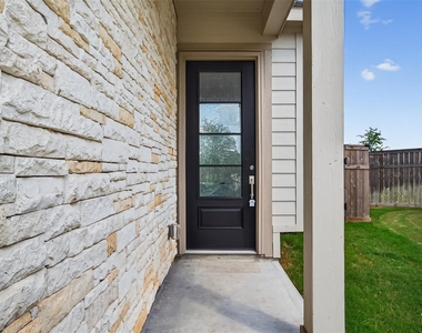 5607 Foggy Vine Court - Photo Thumbnail 4