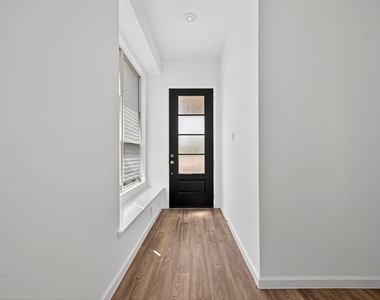 5607 Foggy Vine Court - Photo Thumbnail 5