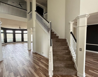 11602 Canyon Mills Drive - Photo Thumbnail 2