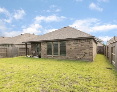 5127 Blessing Drive - Photo Thumbnail 19