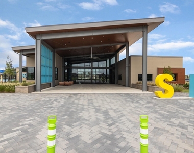 5127 Blessing Drive - Photo Thumbnail 22