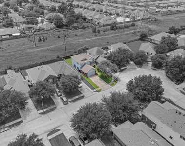 15027 Sunset Creek Drive - Photo Thumbnail 23