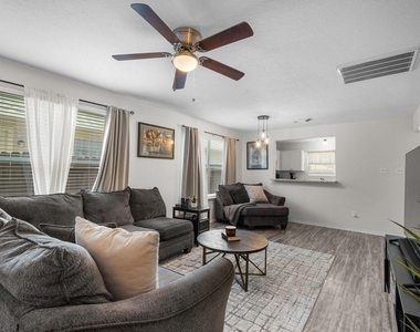 15027 Sunset Creek Drive - Photo Thumbnail 4