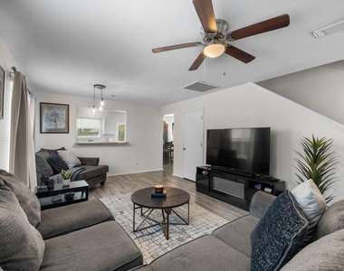 15027 Sunset Creek Drive - Photo Thumbnail 5