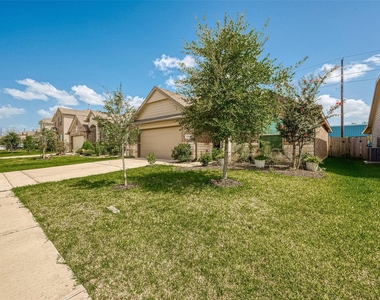 25911 Rustical Road - Photo Thumbnail 2