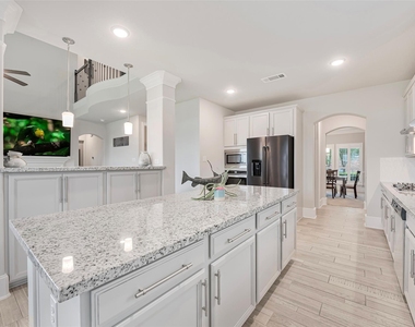 2714 Ahnya Lane - Photo Thumbnail 10