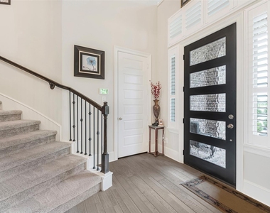 2714 Ahnya Lane - Photo Thumbnail 6
