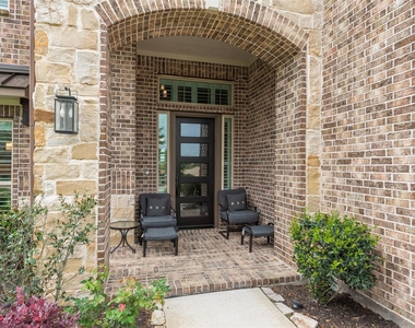 2714 Ahnya Lane - Photo Thumbnail 2