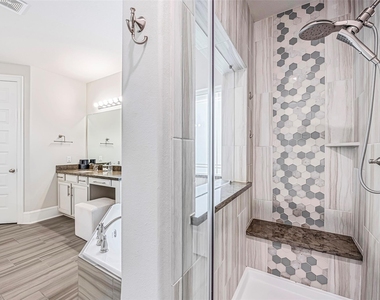 2714 Ahnya Lane - Photo Thumbnail 26