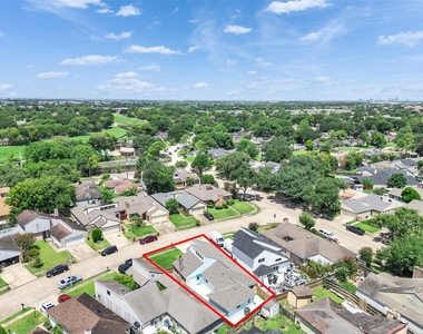 4411 Yupon Ridge Drive - Photo Thumbnail 35