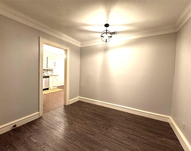1813 Hatwell Street - Photo Thumbnail 7