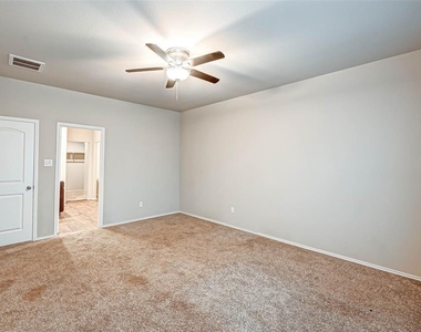 23131 Spruce Summit Trail - Photo Thumbnail 11