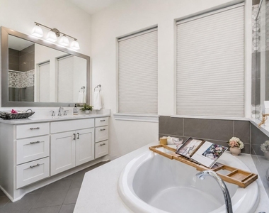 29026 Dunbrook Meadows Lane - Photo Thumbnail 28