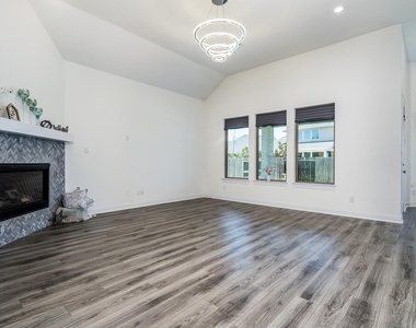 29026 Dunbrook Meadows Lane - Photo Thumbnail 14