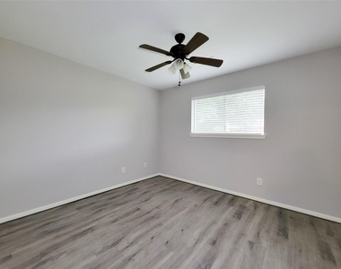 18214 Arbormont Drive - Photo Thumbnail 31