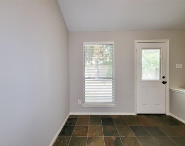 18214 Arbormont Drive - Photo Thumbnail 11