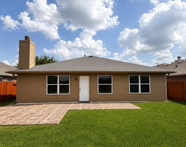 18122 Flower Grove Court - Photo Thumbnail 3