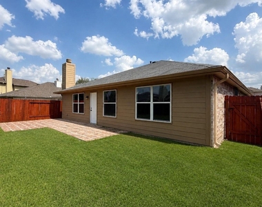 18122 Flower Grove Court - Photo Thumbnail 5