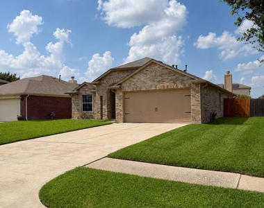 18122 Flower Grove Court - Photo Thumbnail 2