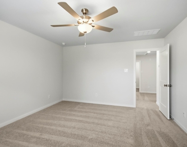 8018 Heroes Hall Drive - Photo Thumbnail 11