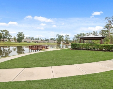 8018 Heroes Hall Drive - Photo Thumbnail 23