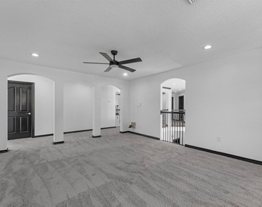 21703 Spur Circle Lane - Photo Thumbnail 21