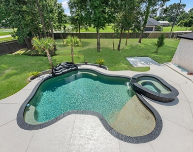 21703 Spur Circle Lane - Photo Thumbnail 28