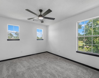 21703 Spur Circle Lane - Photo Thumbnail 22