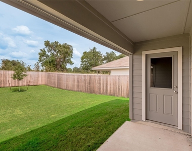 217 Rockbridge Drive - Photo Thumbnail 25