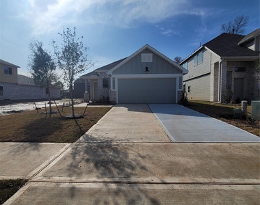 357 Salerio Way - Photo Thumbnail 1
