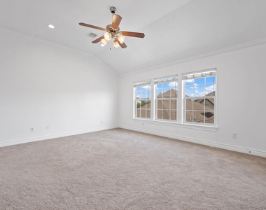2716 Sherwin Street - Photo Thumbnail 25