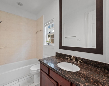 2716 Sherwin Street - Photo Thumbnail 7