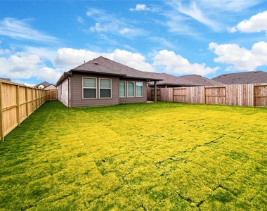 2810 Chestnut Oak Circle - Photo Thumbnail 22