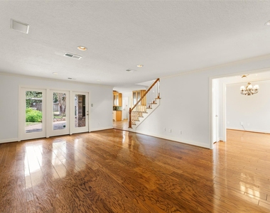 14206 Blazey Drive - Photo Thumbnail 4