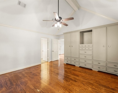 14206 Blazey Drive - Photo Thumbnail 7