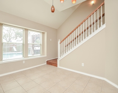 2811 Willow Fork Drive - Photo Thumbnail 15