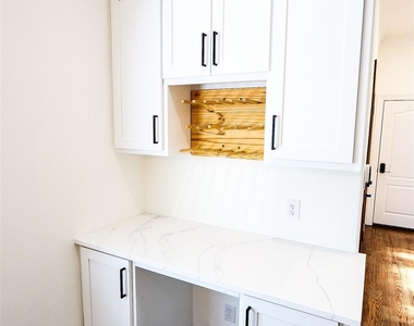6116 1/2 Hamman Street - Photo Thumbnail 15