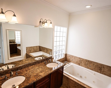 6116 1/2 Hamman Street - Photo Thumbnail 22