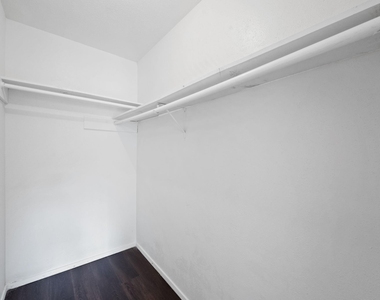 20023 Bambiwoods Drive - Photo Thumbnail 16