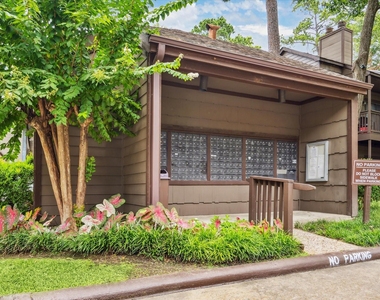 11711 Memorial Drive - Photo Thumbnail 13