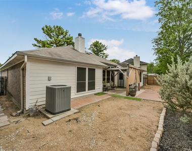 11711 Inga Lane - Photo Thumbnail 31