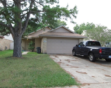 4311 Daisy Meadow Drive - Photo Thumbnail 16