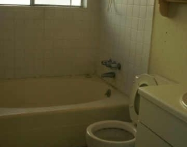 4311 Daisy Meadow Drive - Photo Thumbnail 14