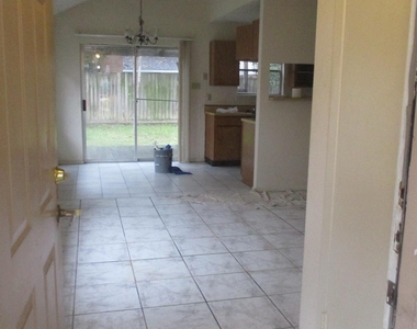 4311 Daisy Meadow Drive - Photo Thumbnail 20