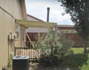4311 Daisy Meadow Drive - Photo Thumbnail 37