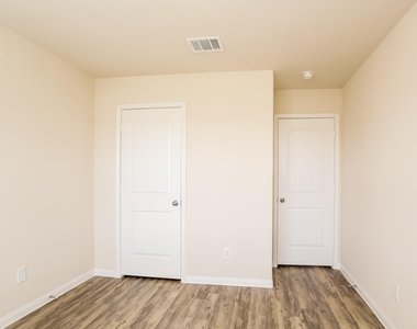 9730 Tura Drive - Photo Thumbnail 13
