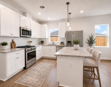 25665 John Wayne Road - Photo Thumbnail 2