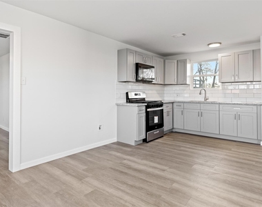 3002 Bostic Street - Photo Thumbnail 2